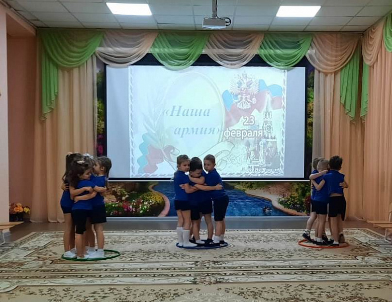 23 февраля в средней группе "Семицветик" и "Незабудки".