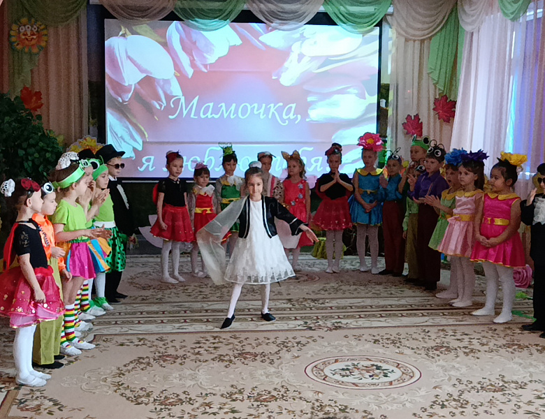Музыкально-театрализованное представление "Дюймовочка"